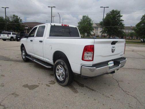 2024 RAM 2500 Tradesman Crew Cab 4x4 6'4' Box