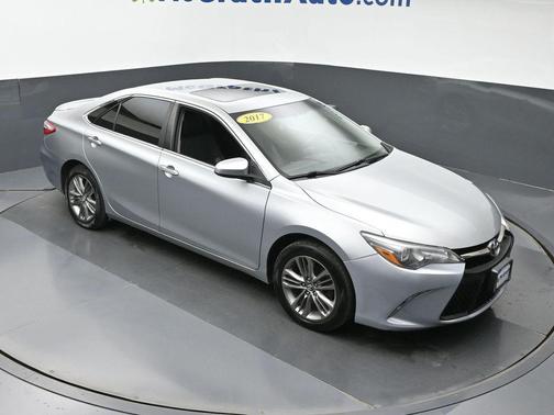 2017 Toyota Camry XLE