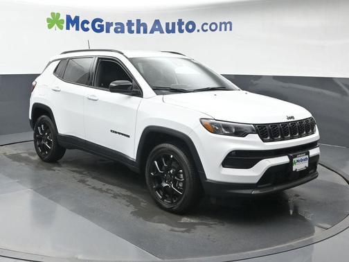Bright White Clearcoat 2026 Jeep Compass Latitude