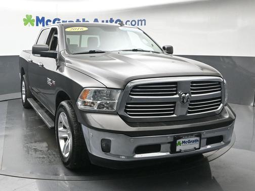 Granite Crystal Metallic Clearcoat 2016 RAM 1500 Big Horn