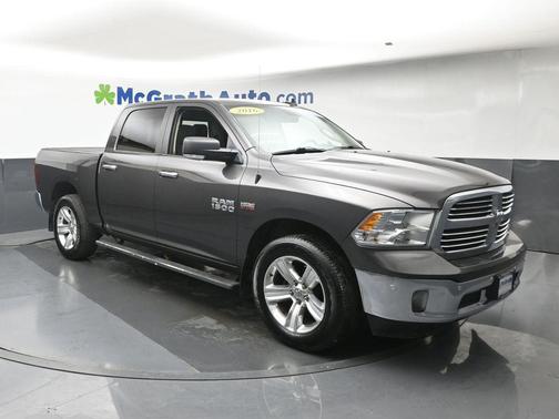 Granite Crystal Metallic Clearcoat 2016 RAM 1500 Big Horn