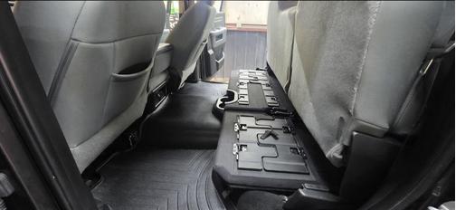 Granite Crystal Metallic Clearcoat 2016 RAM 1500 Big Horn