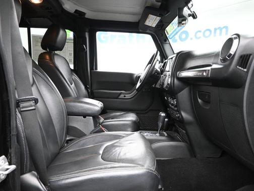 2018 Jeep Wrangler JK Unlimited Altitude