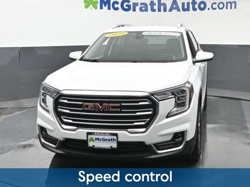 Summit White 2023 GMC Terrain SLT