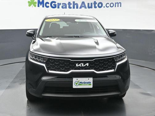 2022 Kia Sorento LX