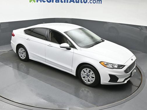 2019 Ford Fusion S