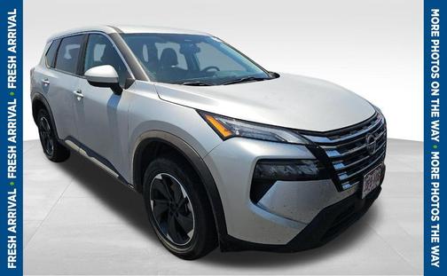 Brilliant Silver Metallic 2025 Nissan Rogue SV