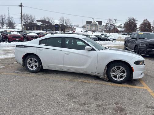 2022 Dodge Charger SXT