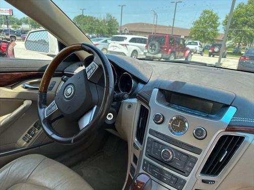 2010 Cadillac CTS Luxury