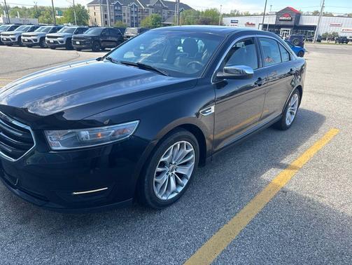 Shadow Black 2016 Ford Taurus Limited