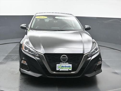 2022 Nissan Altima SR FWD