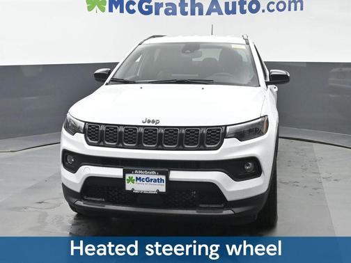 Bright White Clearcoat 2026 Jeep Compass Latitude