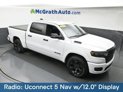 Bright White Clearcoat 2025 RAM 1500 Big Horn/Lone Star
