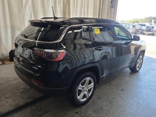 2023 Jeep Compass Latitude