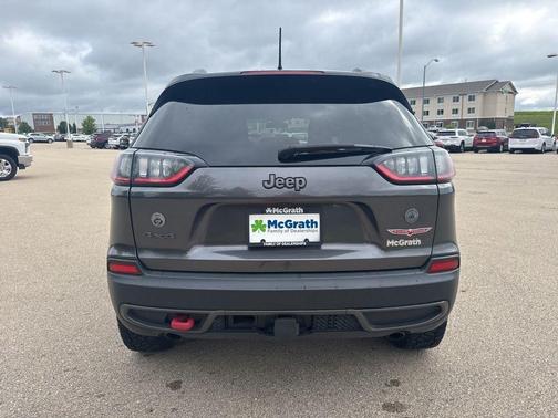 2020 Jeep Cherokee Trailhawk