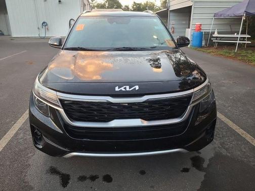 2022 Kia Seltos EX