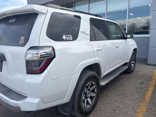 2022 Toyota 4Runner TRD Off Road
