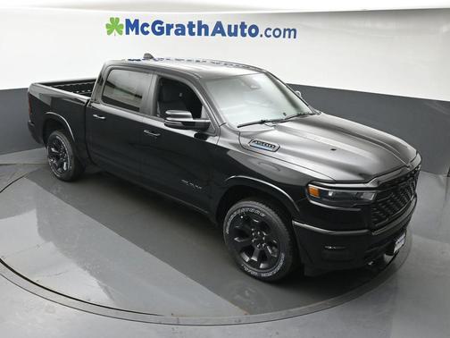 Diamond Black Crystal Pearlcoat 2026 RAM 1500 Big Horn/Lone Star
