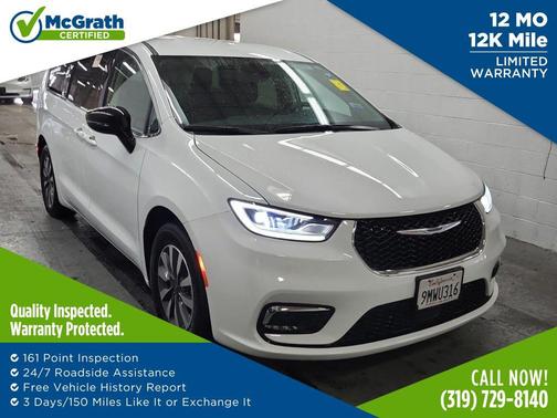 2024 Chrysler Pacifica Hybrid Select