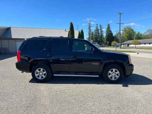 BLACK 2010 GMC Yukon SLT