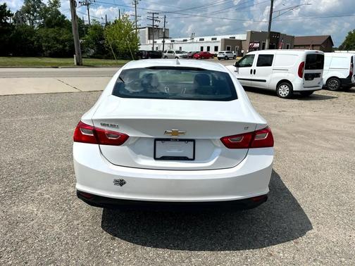 2016 Chevrolet Malibu 1LT