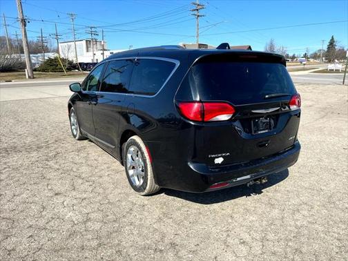 2017 Chrysler Pacifica Limited