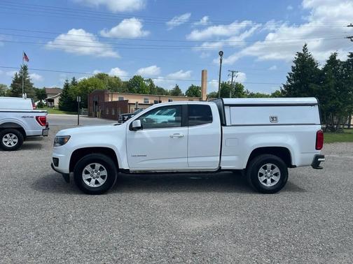 Summit White 2017 Chevrolet Colorado WT