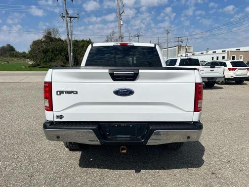 Oxford White 2017 Ford F-150 SUPERCREW