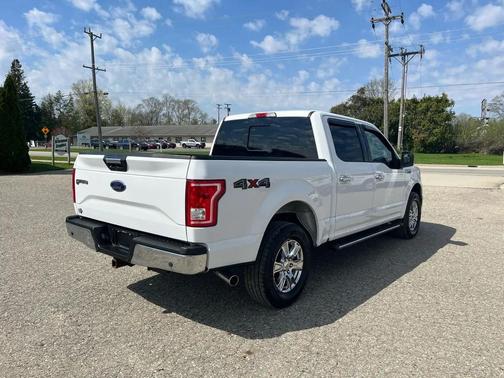 Oxford White 2017 Ford F-150 SUPERCREW