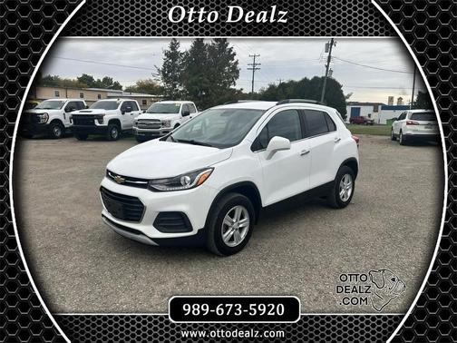 Summit White 2018 Chevrolet Trax LT