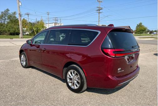 2021 Chrysler Pacifica Touring L