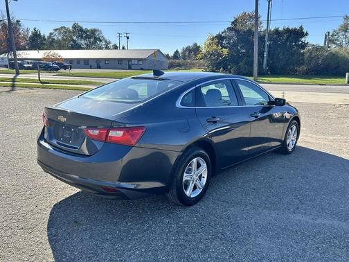 Shadow Gray Metallic 2019 Chevrolet Malibu 1LS