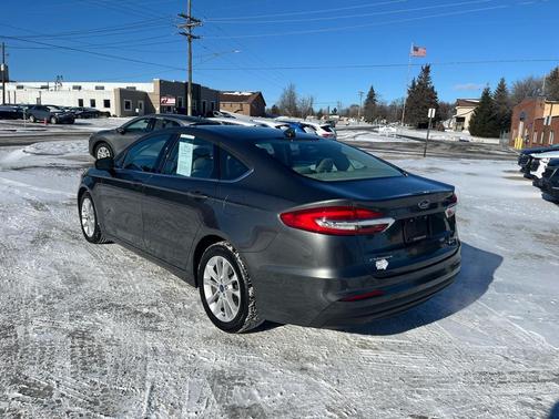 2020 Ford Fusion Hybrid SE