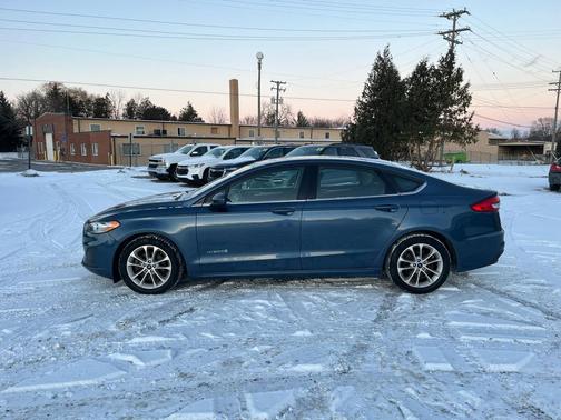 2019 Ford Fusion Hybrid SE