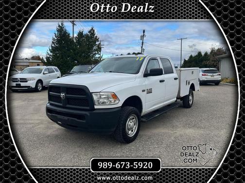 2017 RAM 2500 Tradesman Crew Cab 4x4 8' Box