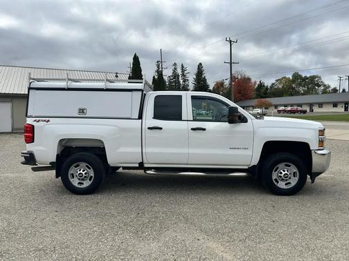 Black 2019 Chevrolet Silverado 2500 WT