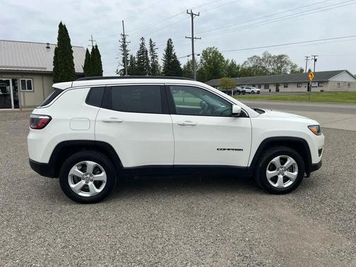 White Clearcoat 2021 Jeep Compass Latitude