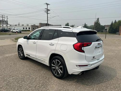 Summit White 2019 GMC Terrain Denali
