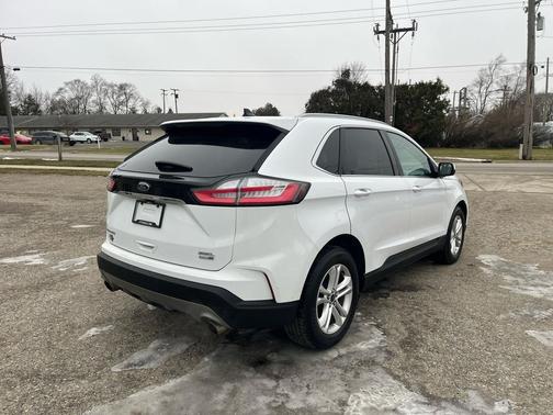 2020 Ford Edge SEL