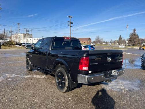 2016 RAM 1500 SLT