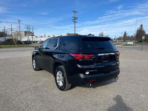 2022 Chevrolet Traverse LS