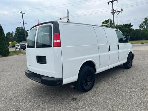 Summit White 2016 GMC Savana 2500 Work Van