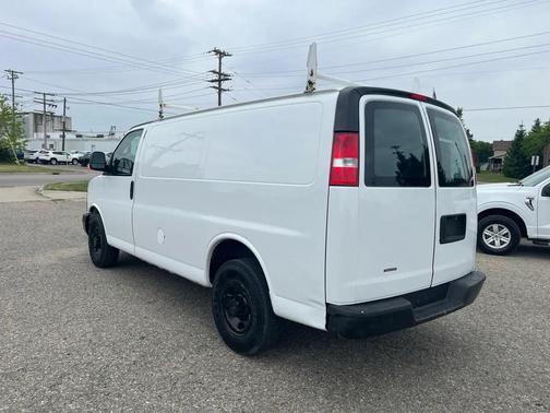 Summit White 2016 GMC Savana 2500 Work Van