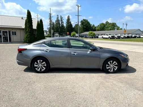 2021 Nissan Altima S FWD
