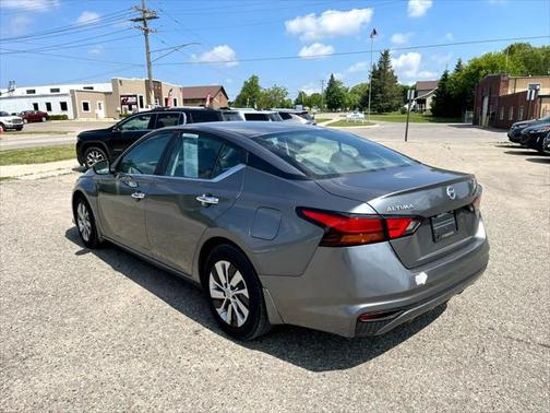 2021 Nissan Altima S FWD