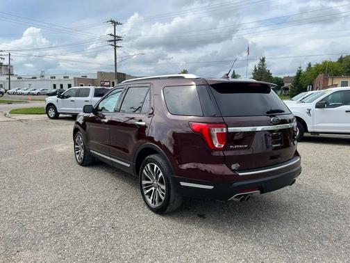 RED 2019 Ford Explorer Platinum
