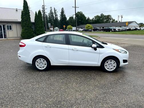 2014 Ford Fiesta S