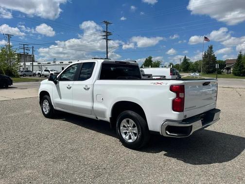 WHITE 2020 Chevrolet Silverado 1500 LT