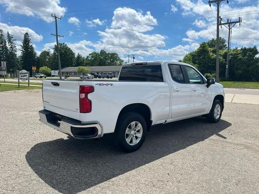 WHITE 2020 Chevrolet Silverado 1500 LT
