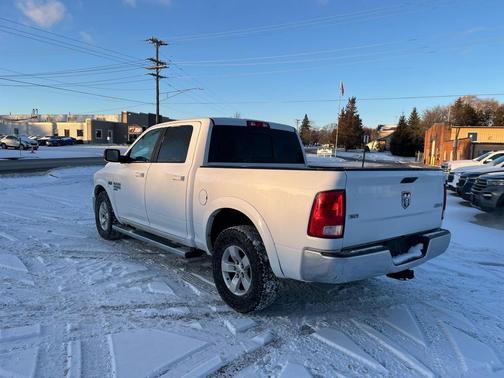 2021 RAM 1500 Classic SLT